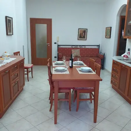 House Maya & Niky Apartment *